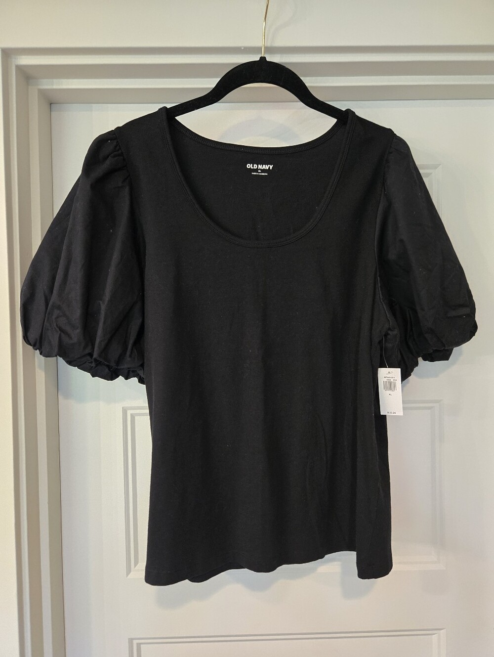 NWT! Old Navy Black Puff-Sleeve Scoop Neck Top. Size XL